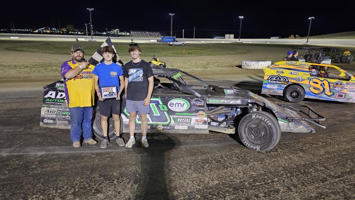 Congrats to last nights winners of the ASCS Northern Plains Region Sprint Car Tour and IMCA Hobby Stock Special Events!