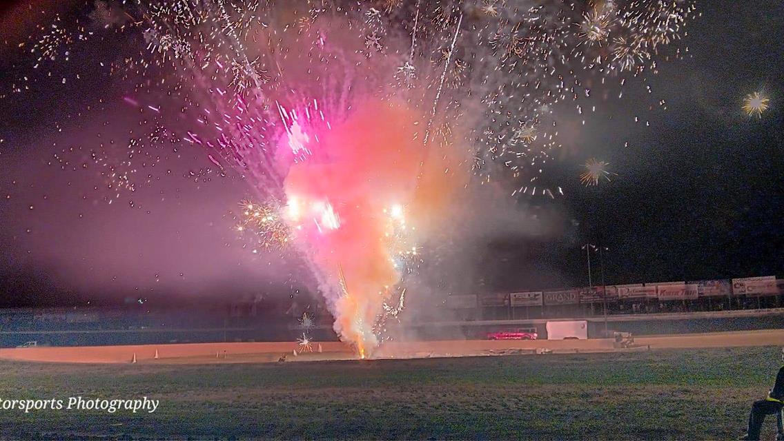 106 Drivers Check-In to Battle on Fireworks Spectacular Night at Wagamon&#39;s Ogilvie Raceway