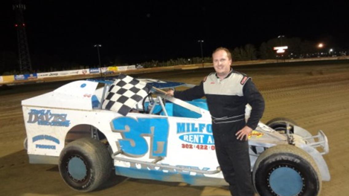 JOSEPH TRACY BACK ON TOP IN AC DELCO MODIFIEDS