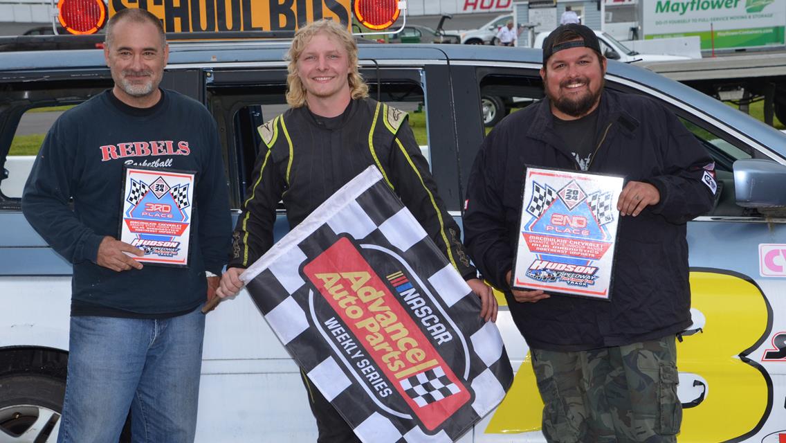 Thibodeau Celebrates First Sportsman Modified Victory