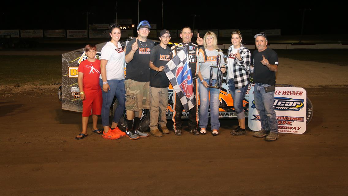 Wight Dominates First SDS Trip to Airborne