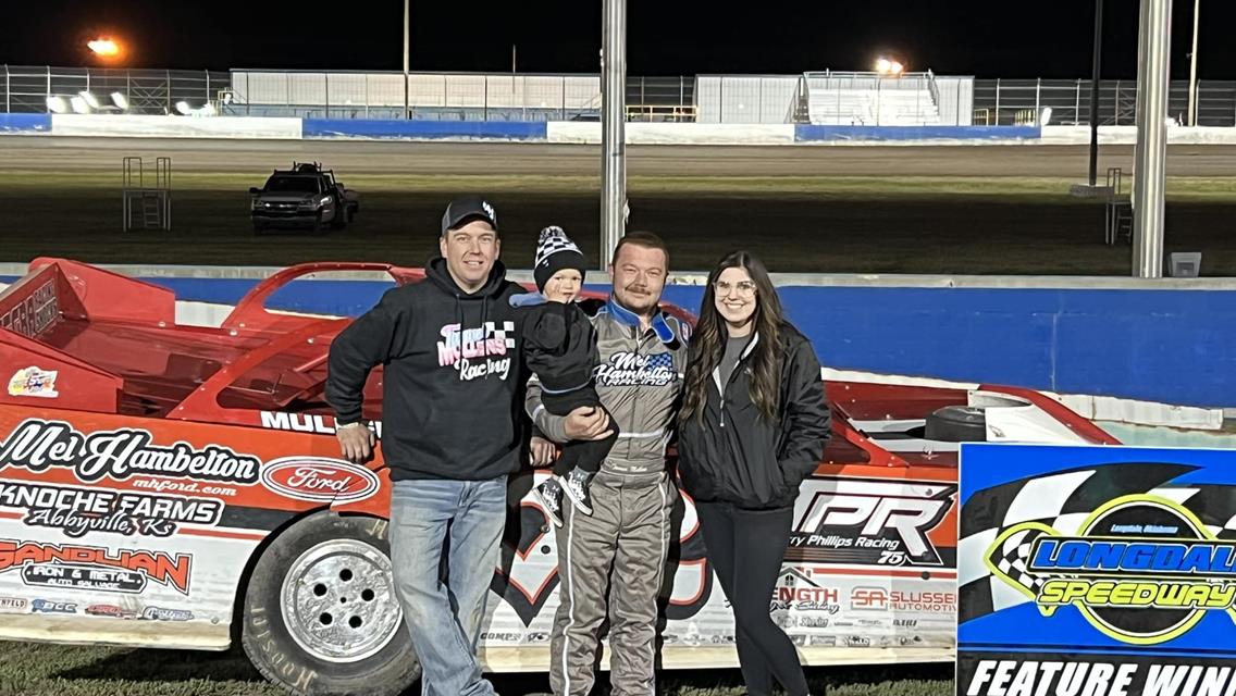 Mullens picks up Sooner late model victory on first try
