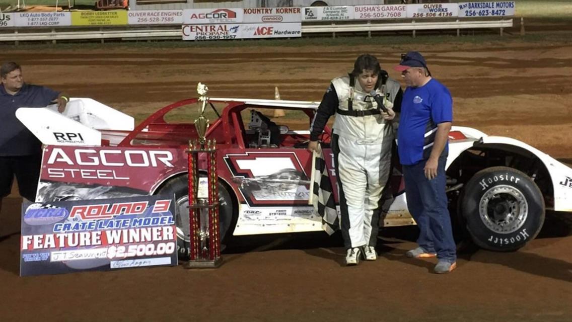 Debuting Crate JT Seawright Wins “Mayhem 40” UCRA Fort Payne Motor Speedway Event