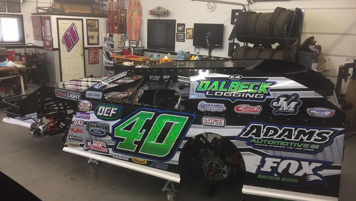Buzzy Adams Prepares for Great Lakes Border Battle at AMSOIL