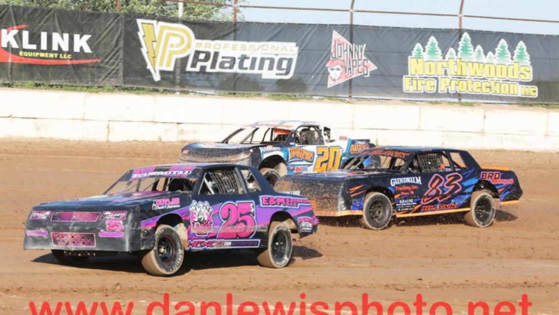 Schmidt, Woods, Stedjee, Vanderloop, Van Straten, and Kaufert Nab Independence Day Checkers