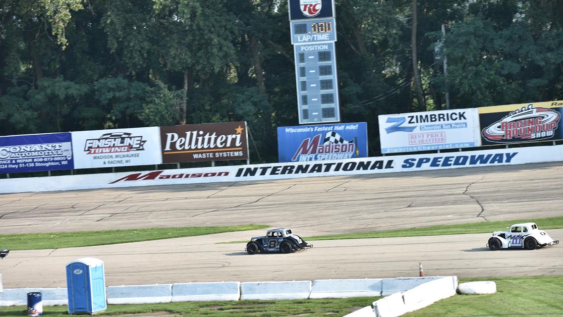 Blumer Keeps Momentum Going At Eagle River Speedway in BMARA
