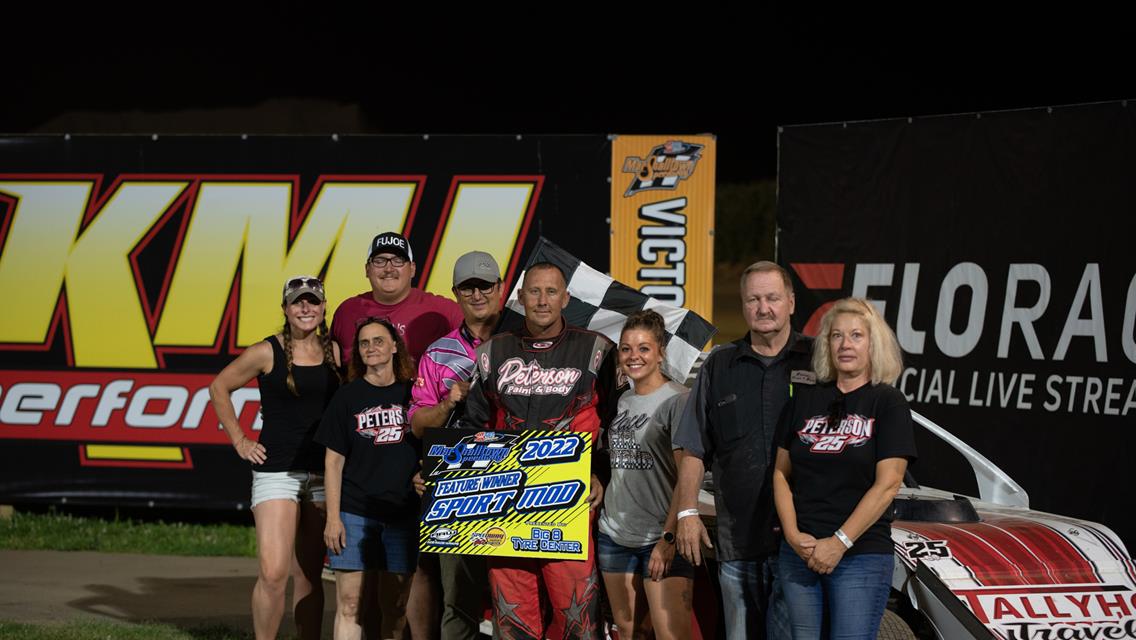 Kroening and Horejsi take $1,000 each back to Illinois and Minnesota