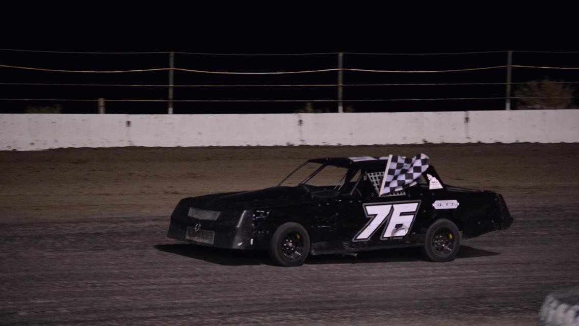 Sweetwater Speedway Delivers Thrilling Action, Sets Stage for Championship Showdown