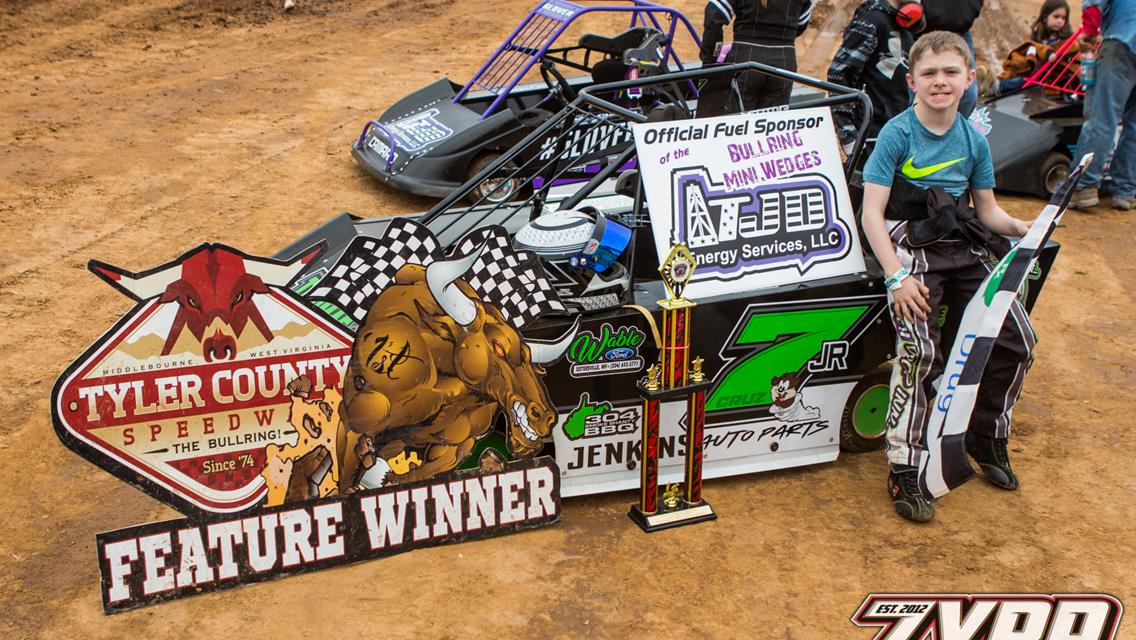 Rusty Schlenk Makes First Trek to &#39;Bullring&#39; a Victorious One; Chad Smith Scores Emotional Win