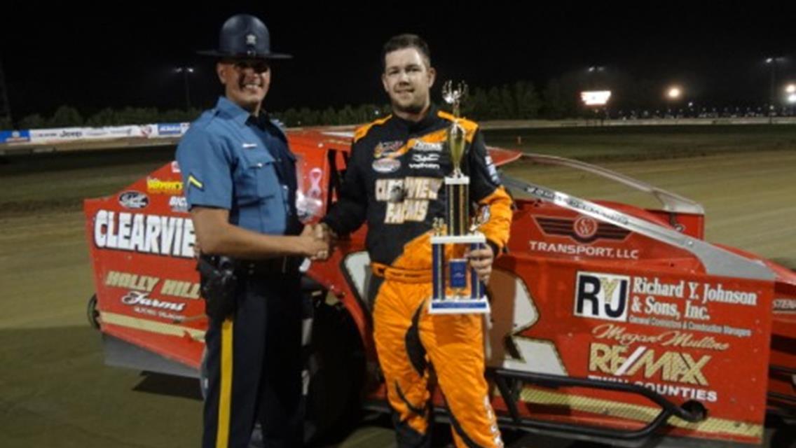 NO JOKE â€“ MATT JESTER WINS $4250 WITH SMALL BLOCK IN CAMP BARNES BENEFIT