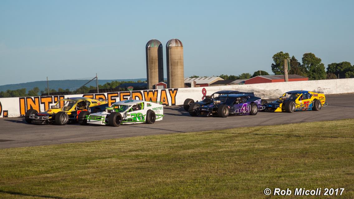 Majchrzak, Chenaille &amp; London come up big | Wyoming County Intl. Speedway