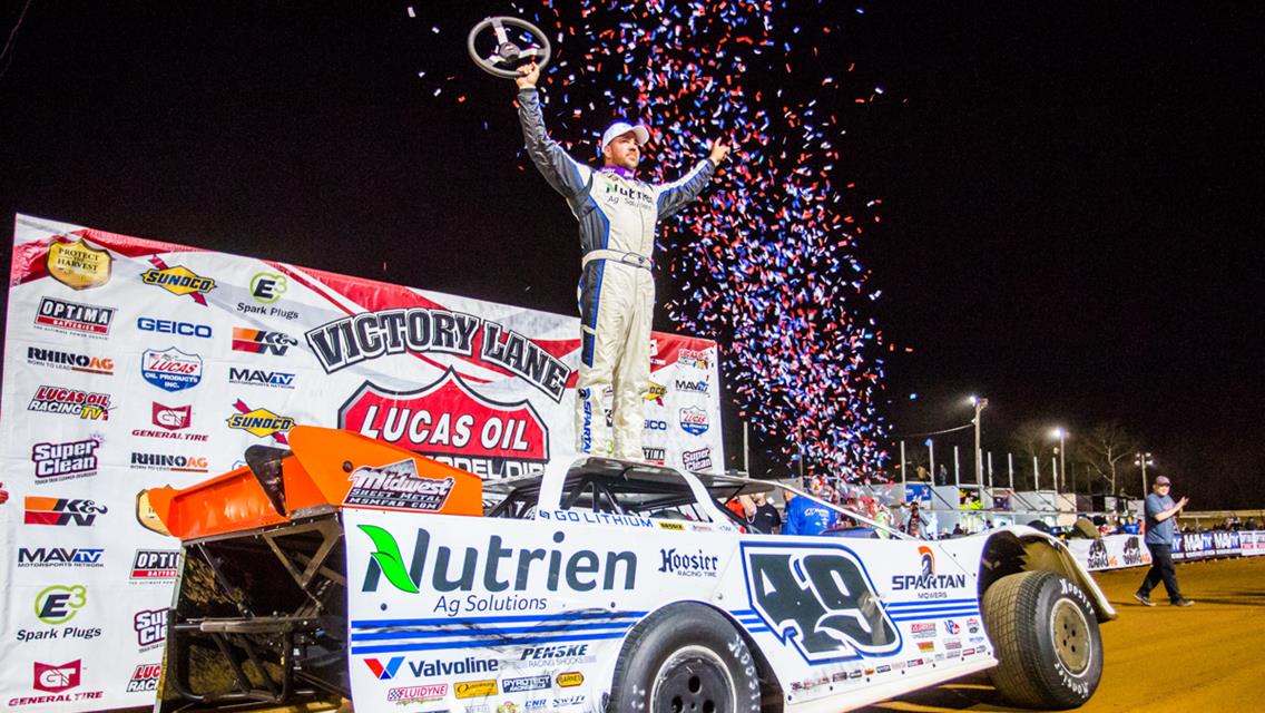 Davenport Becomes First Repeat Winner at Hagerstown