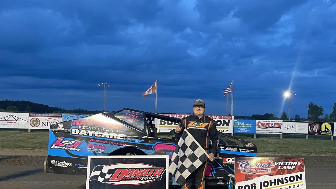 Willix Owns Can-Am Victory Lane With Second 358 Modified Win
