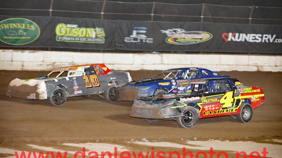 Whitman, Mullen, Demars,Gennet, and Schulte Kick Off Labor Day Weekend With Wins