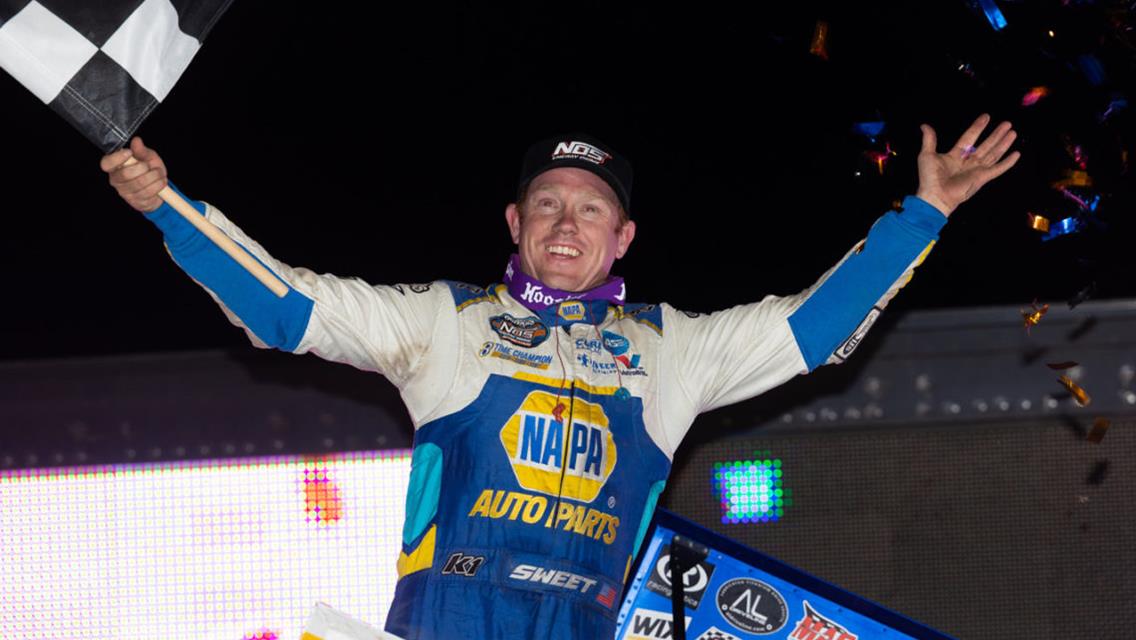 Sweet scores fourth World of Outlaws win of the season