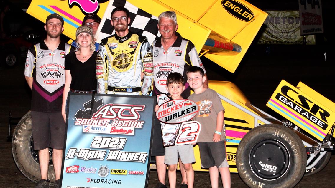 Blake Hahn Wraps Up Weekend With Mickey Walker Classic Win