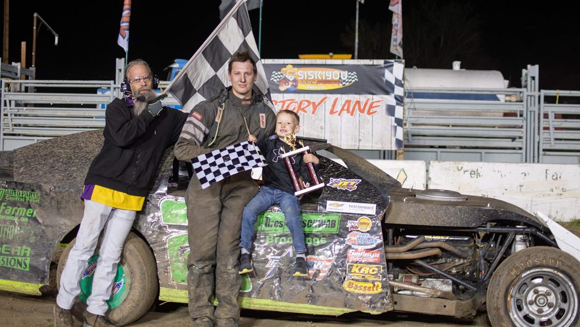 Matt Sanders Soars At Siskiyou Golden Speedway; Pope, Steele, And Hudson Also Achieve Success