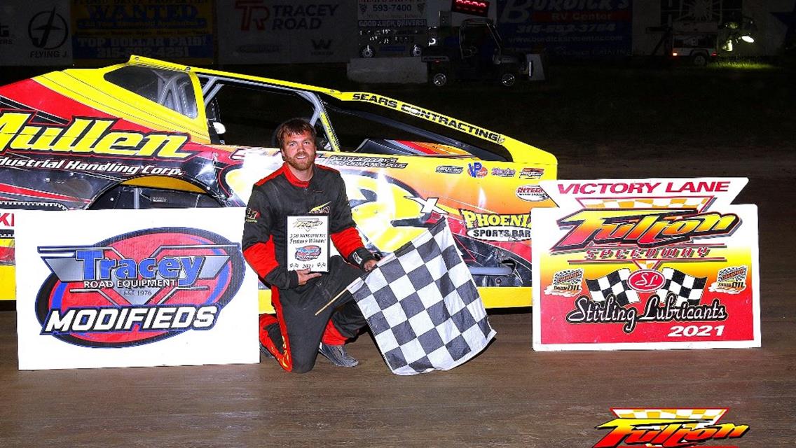 Â Tim Sears Jr. Cruises to Fifth Fulton Speedway Modified Victory This SeasonÂ