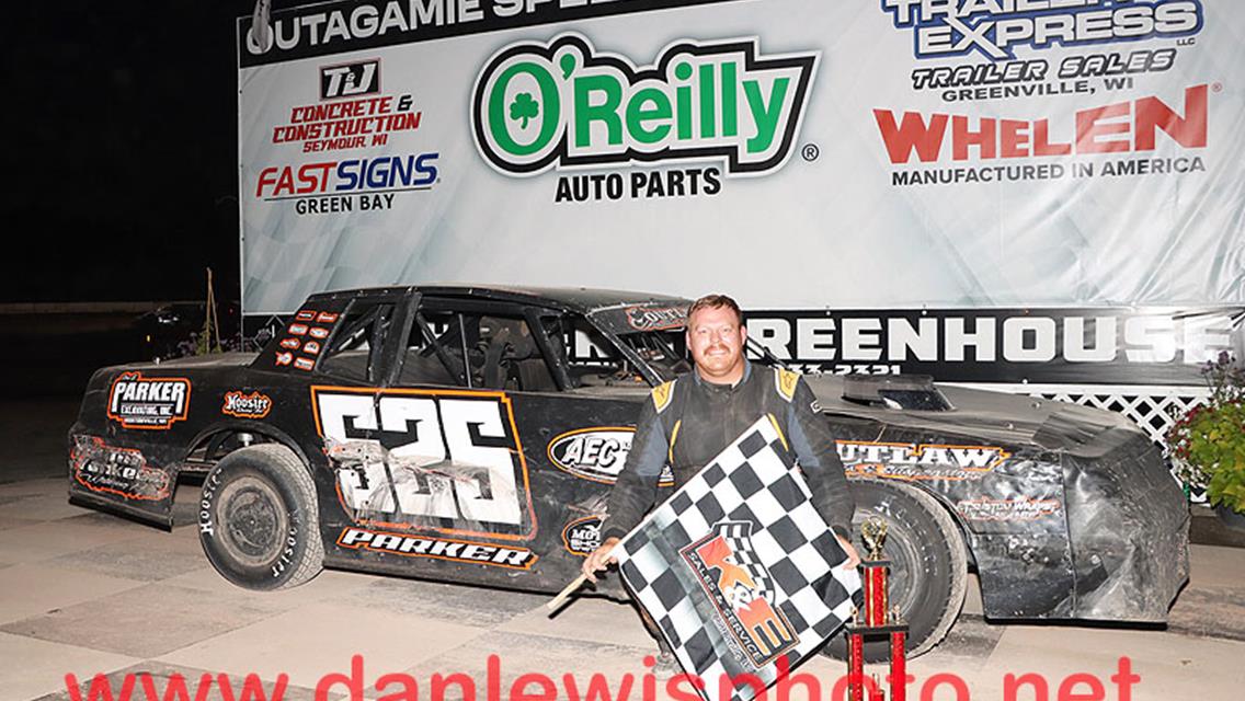 SCHEFFLER SHREDS OUTAGAMIE LATE MODEL FOES