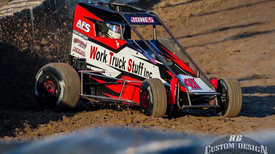 Jones Inches Closer to Badger Midget Auto Racing Association Title With Wilmot Win