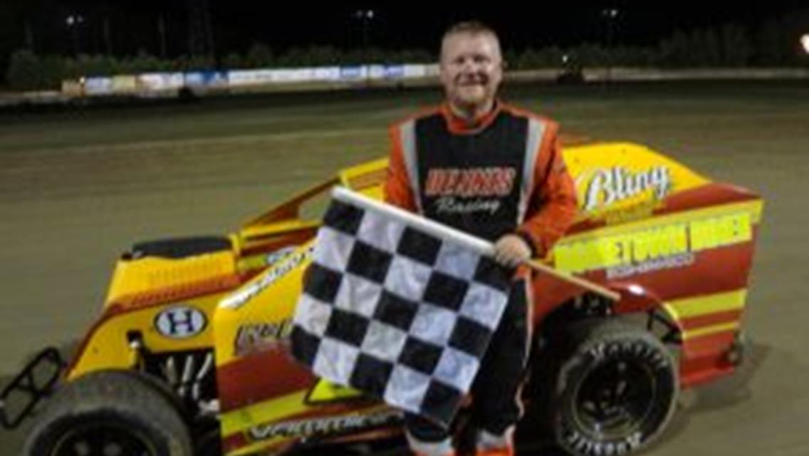 BACK TO BACK WINS FOR BRANDON DENNIS IN MOD LITES