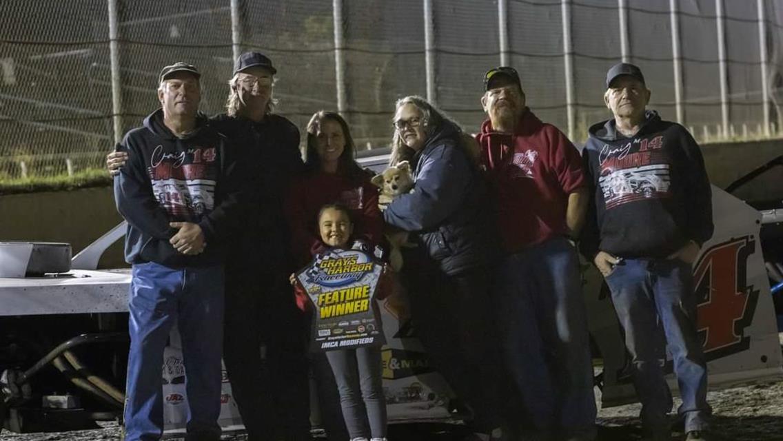 More champions are crowned on Grays Harbor Championship Night 2