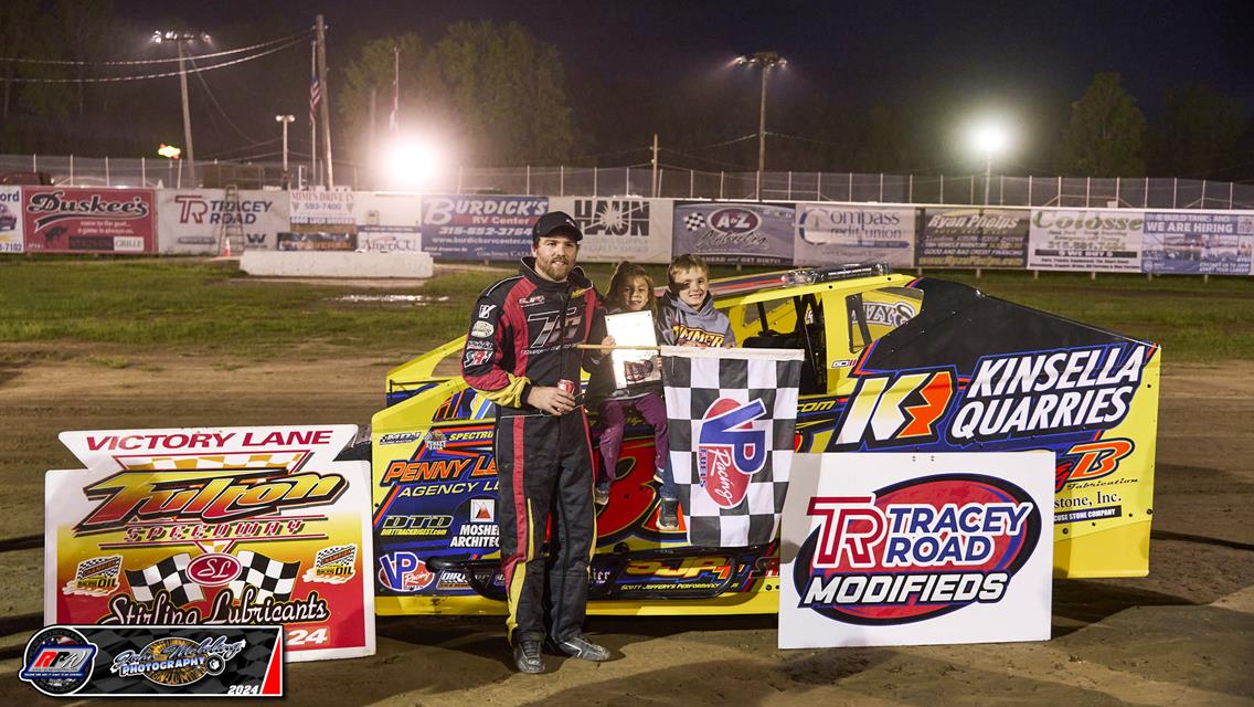 Tim Sears Jr. edges Chad Phelps in Fulton Thriller