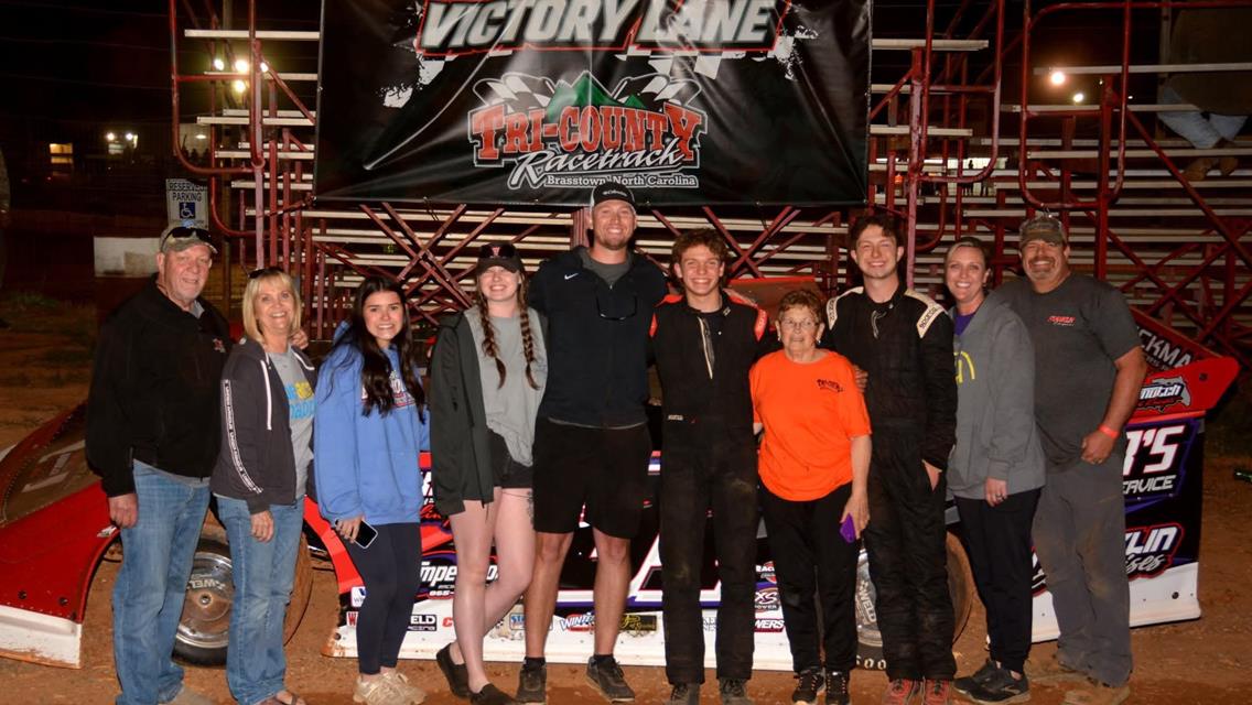 Tri-County Racetrack (Brasstown, NC) – April 18th, 2025. (Deango Motorsports Photography)