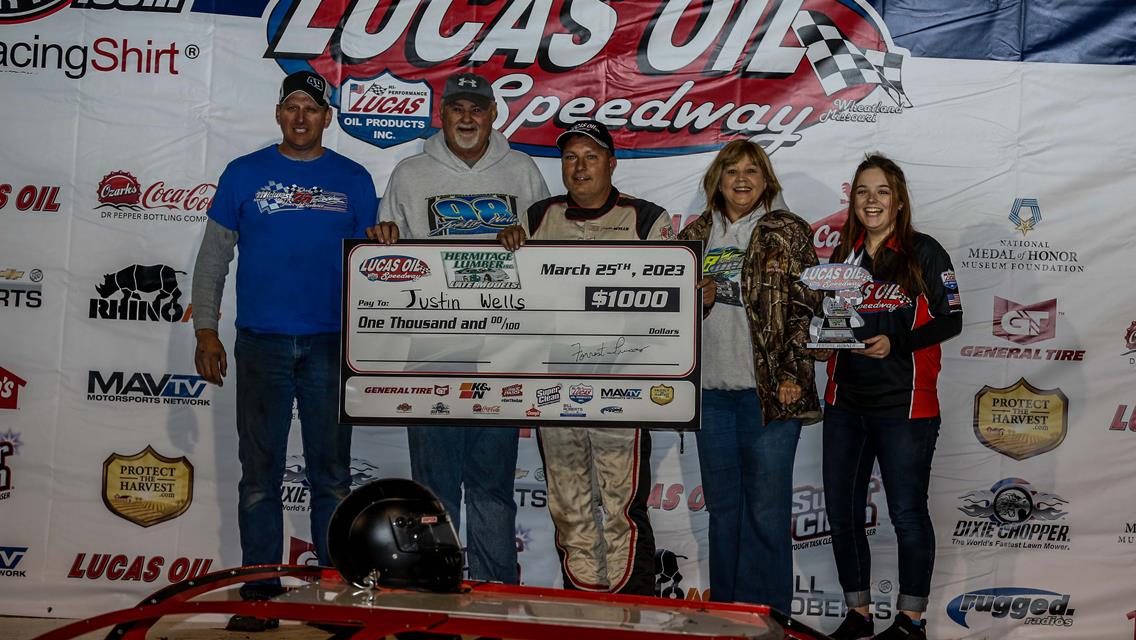 Wells captures Late Model headliner as Lucas Oil Speedway season begins with Stacye, Reed, Dimmitt also earning wins