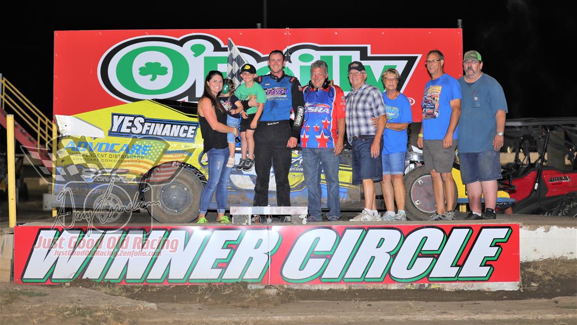 Gemmill bags 4th USRA Mod win of year; Miller, Schrag, and Kelley victorious.