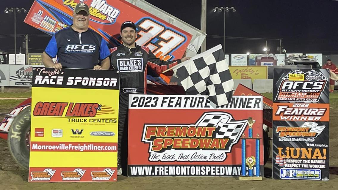 Henry gets late race pass for 2nd Fremont 410 win