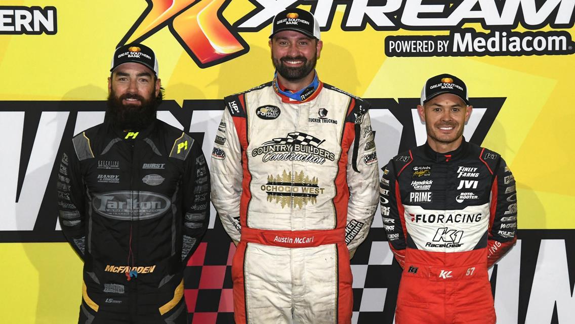 Austin McCarl Wins Three-Way Battle for the Win on Opening Night of Knoxville 360 Nationals!