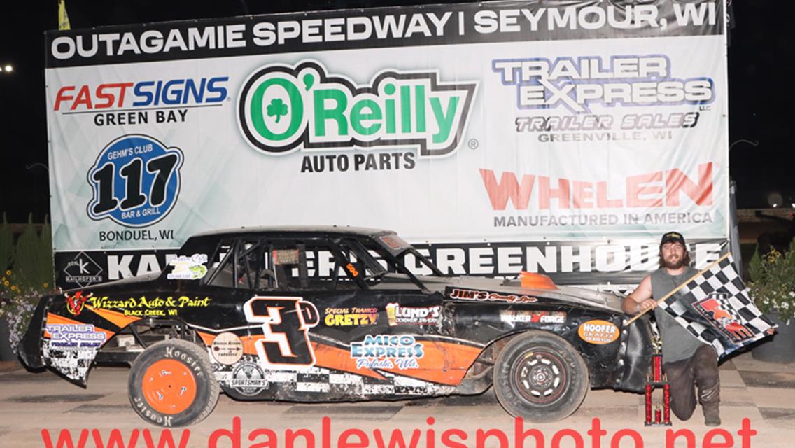 Schmidt, Woods, Stedjee, Vanderloop, Van Straten, and Kaufert Nab Independence Day Checkers