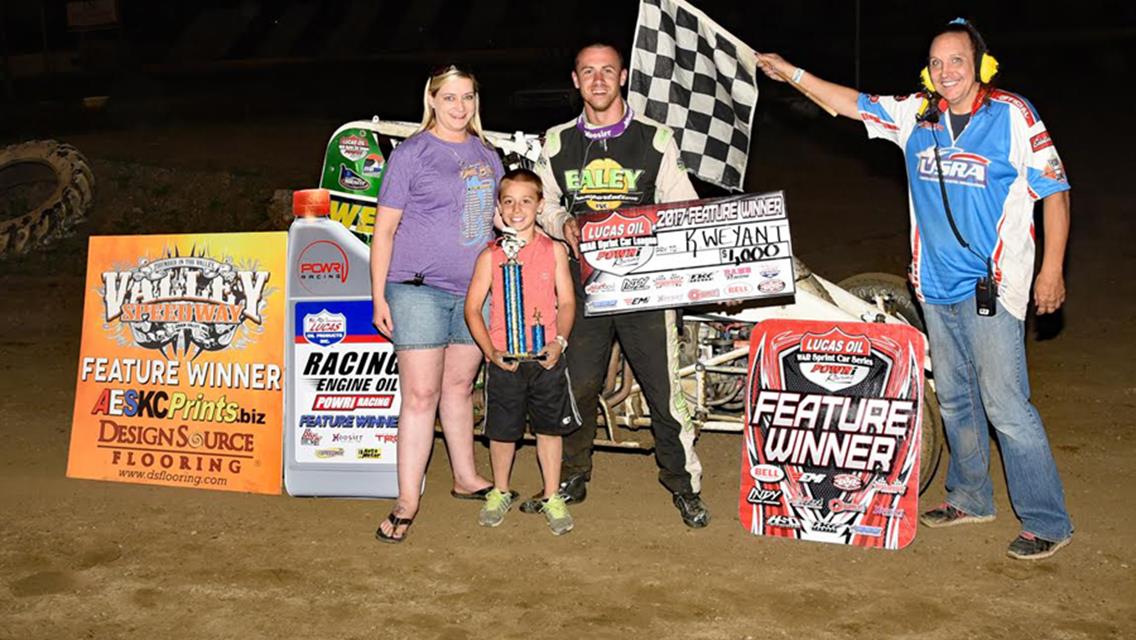 Weyant flies POWRi WAR checkers at Valley Speedway