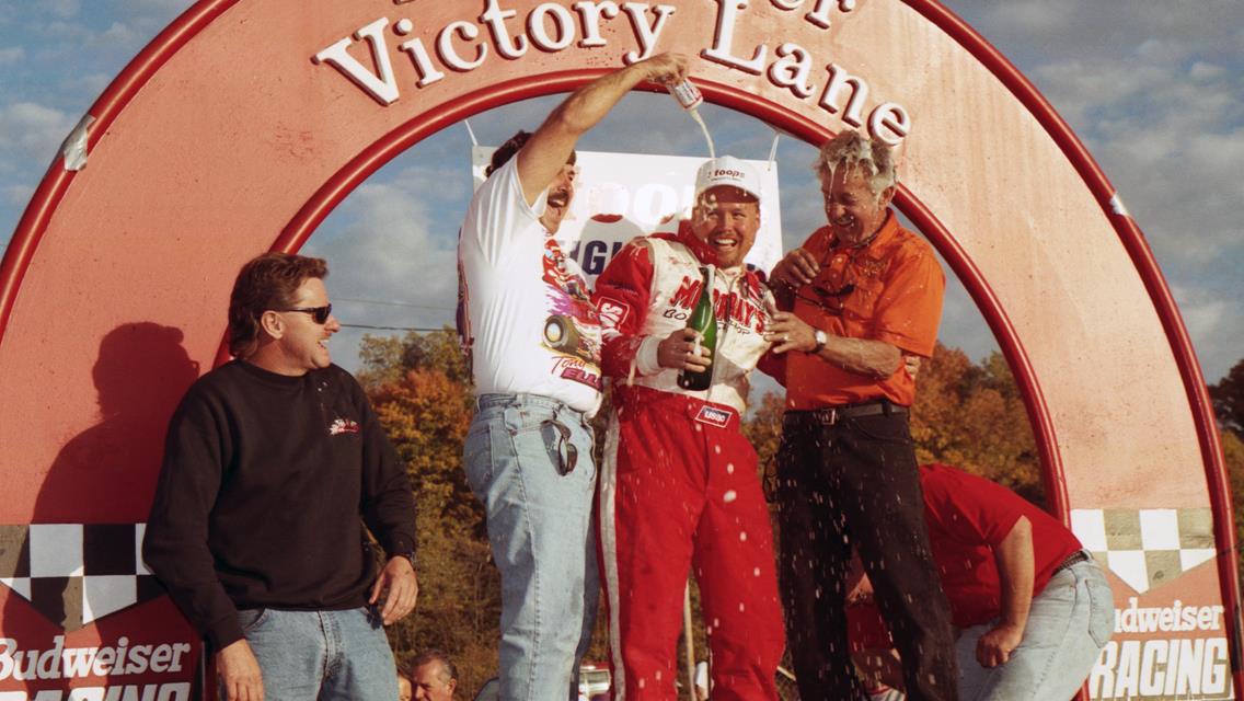 1999 Defending USAC Champ Honors Sheldon