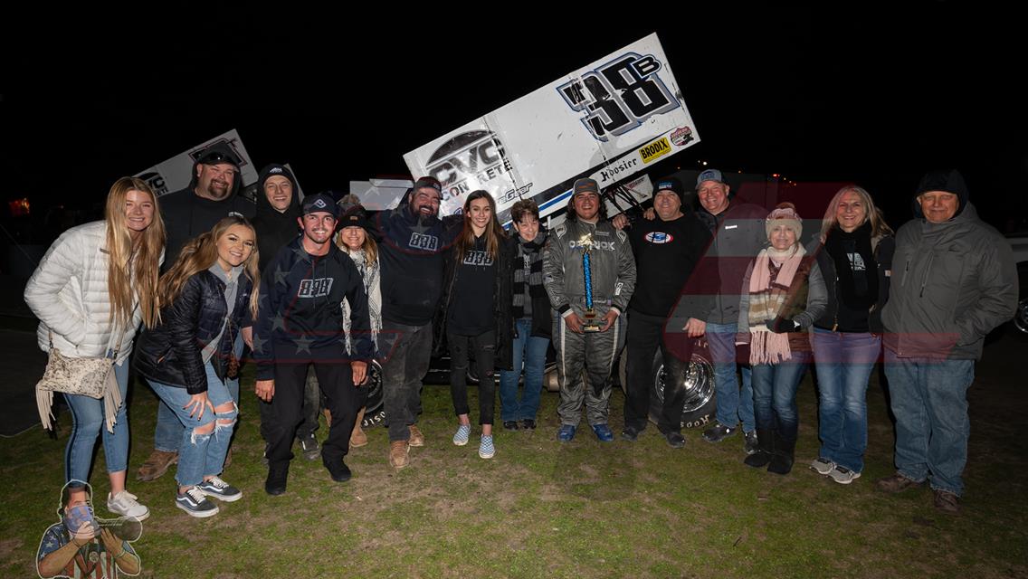 47 Sprint Cars Kick off Season Opener