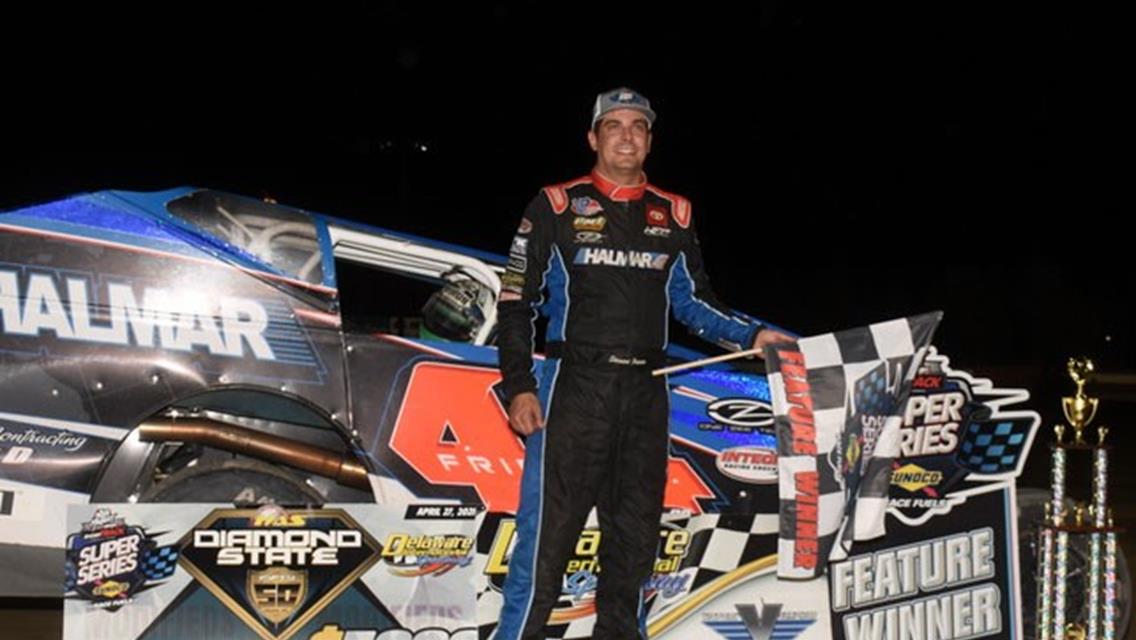 NEVER GIVE UP: STEWART FRIESEN SHINES IN â€˜DIAMOND STATE 50â€™ WITH LATE-RACE SURGE