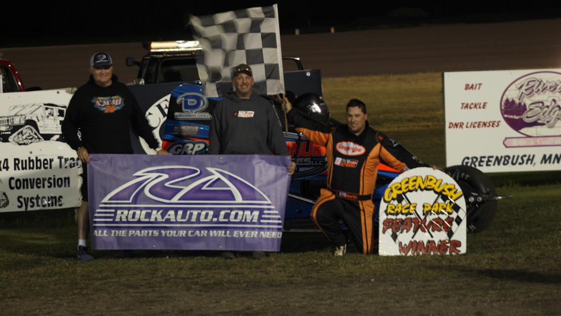 Schill sweeps the Mods at Greenbush Race Park