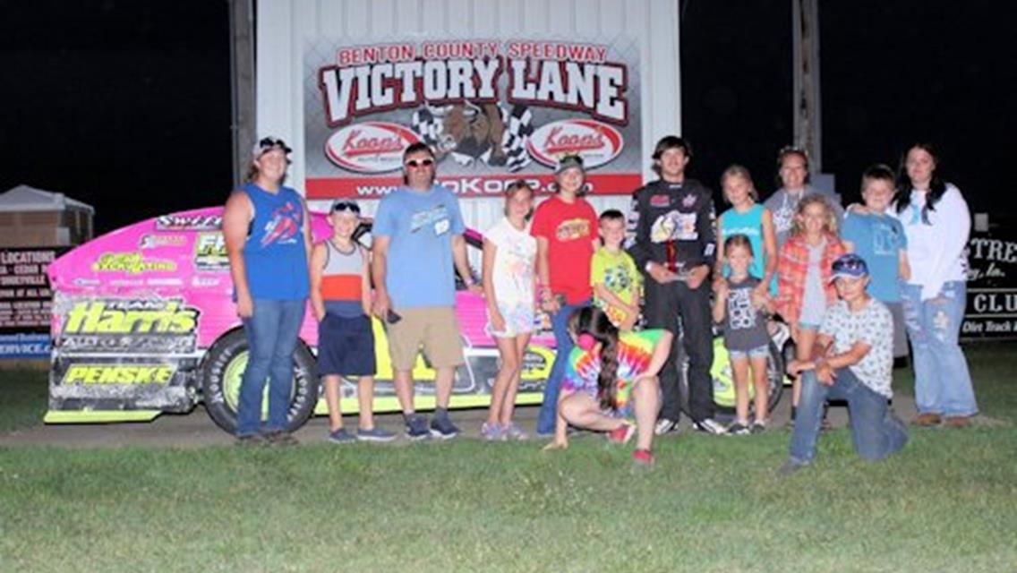 Nezworski nabs IMCA Late Model checkers at Benton County Speedway
