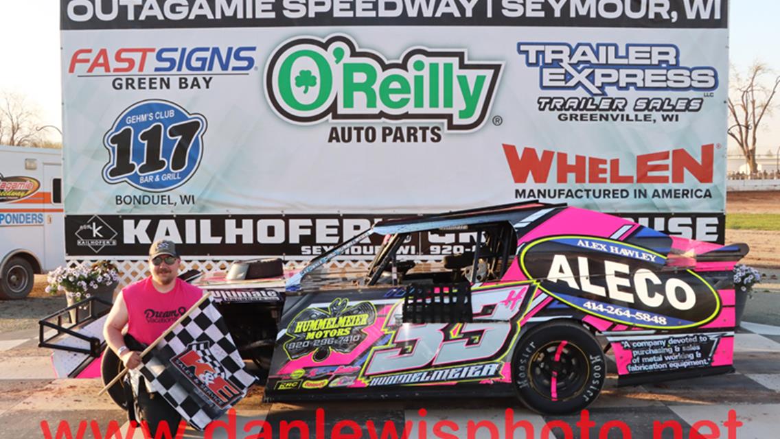 SCHEFFLER SAILS TO CAUTION FREE, OUTAGAMIE OPENER LATE MODEL WIN