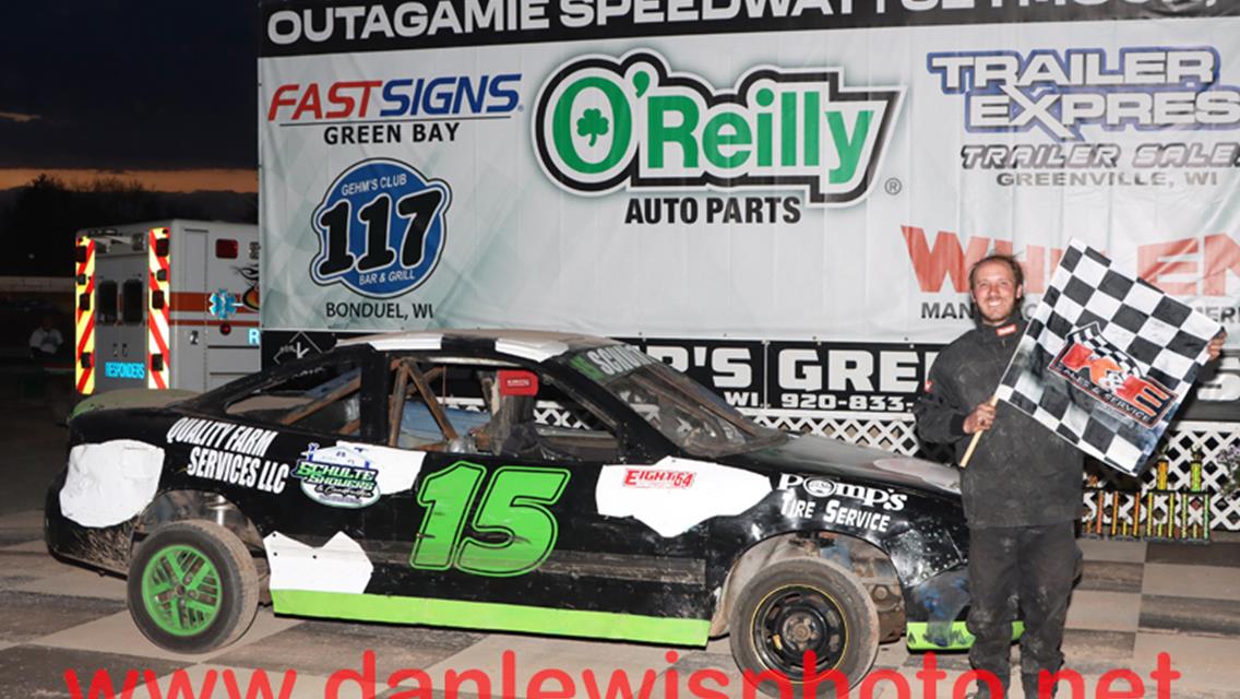 SCHEFFLER SAILS TO CAUTION FREE, OUTAGAMIE OPENER LATE MODEL WIN