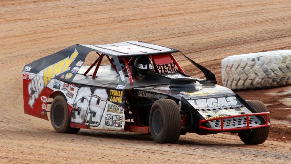 Cihy family affair at Lucas Oil Speedway