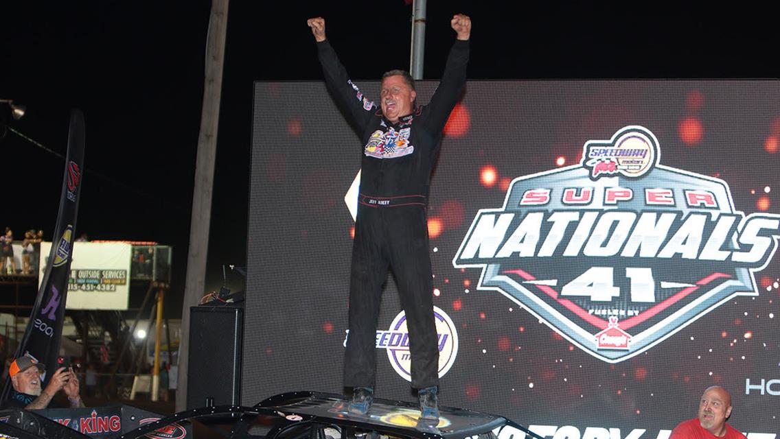 Aikey adds to hall of fame credentials with 7th  IMCA Super Nationals Late Model championship