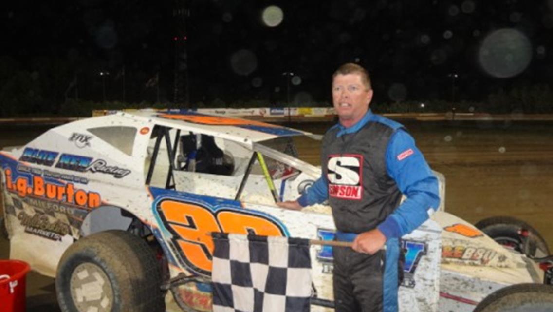 JAMIE MILLS GETS 3RD WIN IN EIGHT DAYS IN MODIFIEDS