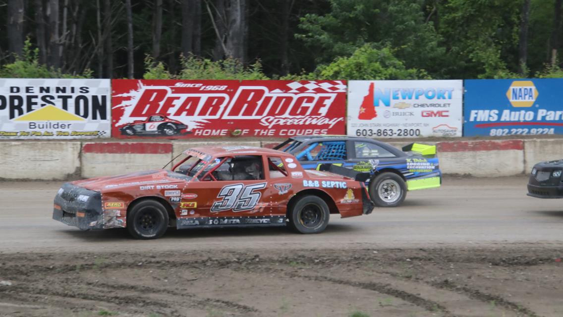Daniel Piastka gets his first win of the season in the Xtreme DIRTcar DMA Midgets  The Professor Chris Donnelly takes home the big check in the SCoNE