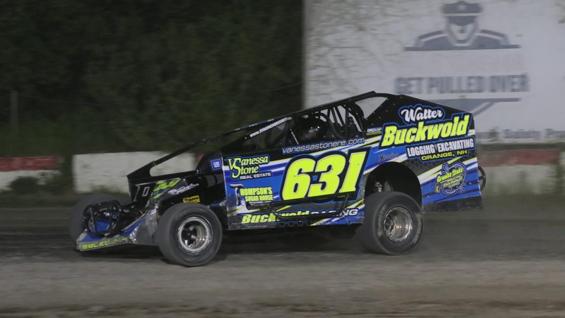 The LaForest’s dominate as Kevin wins in the Woodsville Power Equipment Ridge Runners and Chris takes home the checkers in the Joe Mama’s Sporting Goo