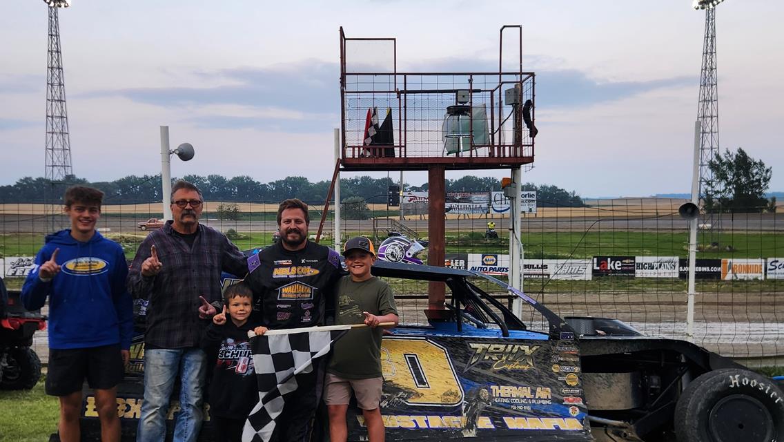 Travis Robertson claims another Track Championship