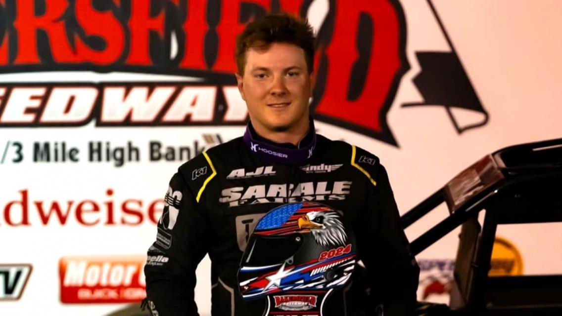 SARALE SCORES WIRE-TO-WIRE WIN AT BAKERSFIELD