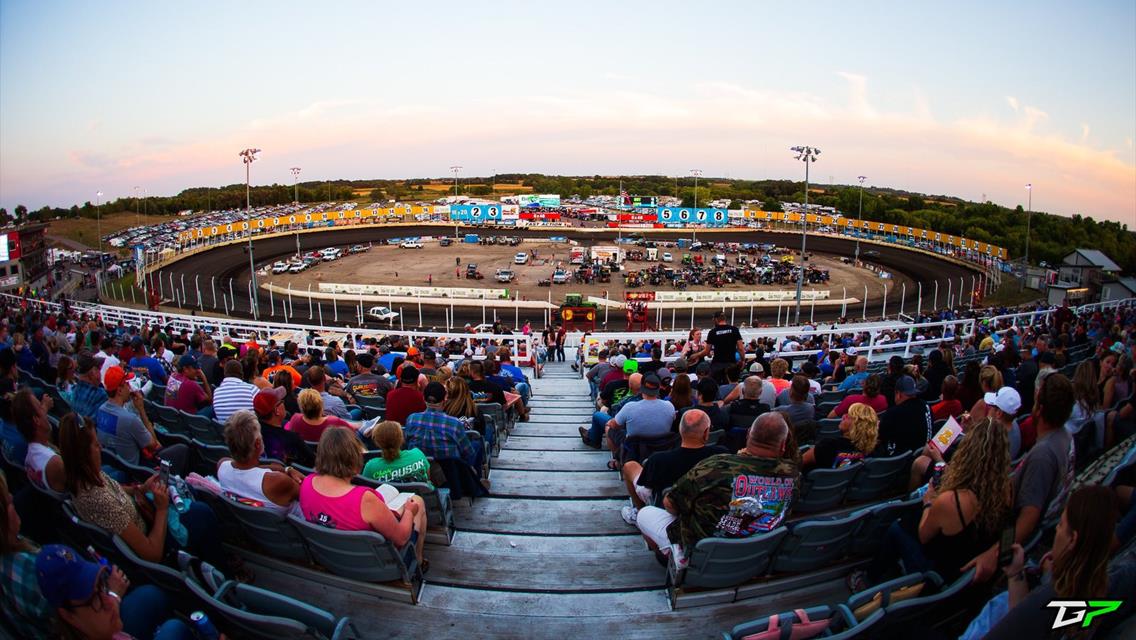 Huset’s Speedway and Jackson Motorplex Schedules Showcase 39 Nights in 2021, Including World of Outlaws Week With $100,000 THE SHOWDOWN Bonus