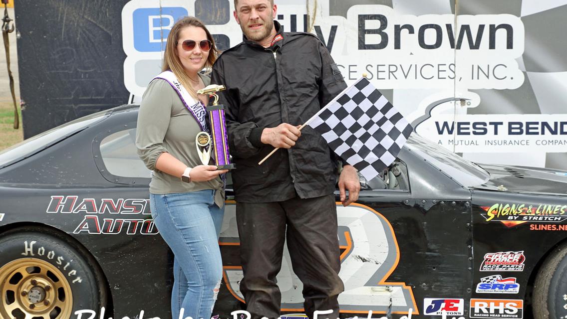 Tom Berens scores emotional first Pro Late Model Feature Victory at Slinger